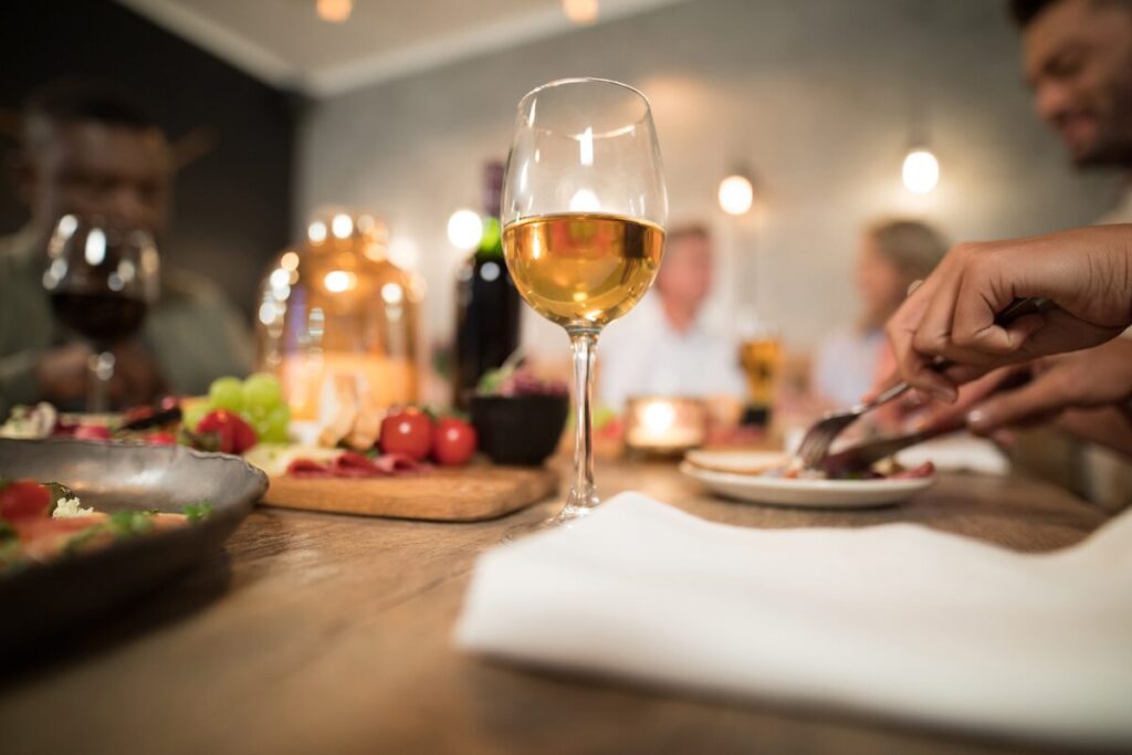 A Foodie’s Guide to the Best Eats in Pinehurst No. 6: From Hidden Gems to Local Favorites